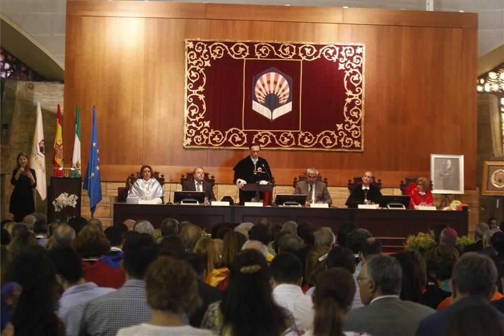 FOTOGALERÍA / Acto oficial de apertura del curso 2016-17 de la Universidad de Córdoba