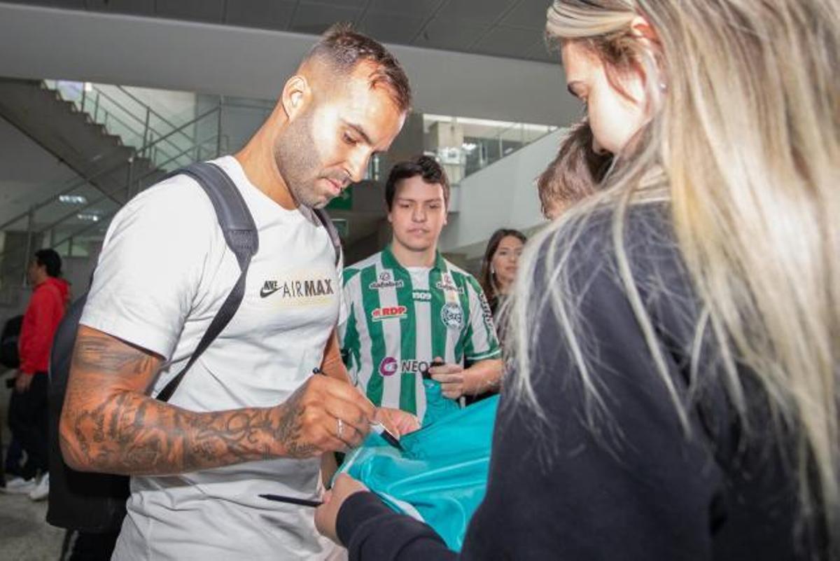 Llegada de Jesé a Brasil