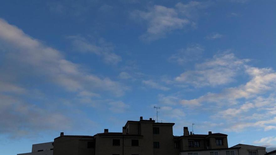 El cielo despejado, a primera hora de este domingo en Zamora.