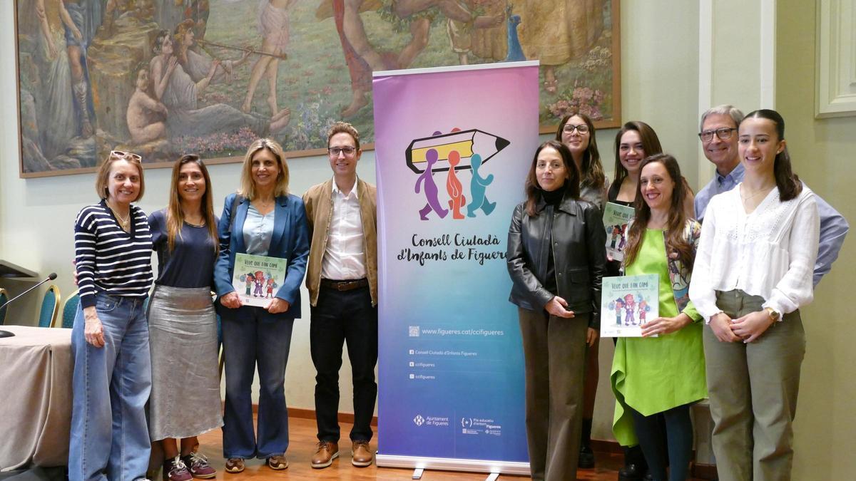 EN IMATGES | El Consell Ciutadà d’Infants de Figueres presenta un àlbum il•lustrat que recull els seus primers 10 anys de vida