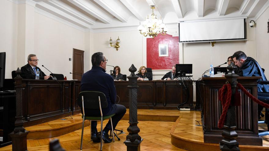 Zamora: ¿Puede entrar el jefe a tu historia clínica para saber si estás de baja?