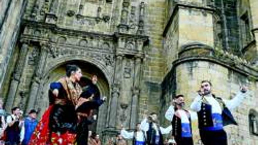 El festival de folclore de Chispa, en Torre Lucía