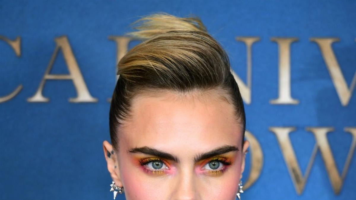 Cara Delevingne en el estreno de 'Carnival row' en Londres