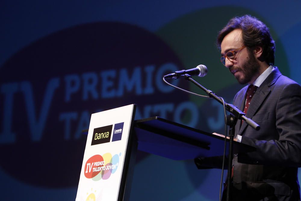 El consejero delegado de Editorial Prensa Ibérica, Aitor Moll, pronuncia su discurso.