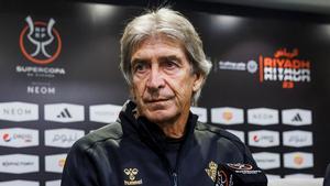 Pellegrini en la rueda de prensa previa a la semifinal de la Supercopa