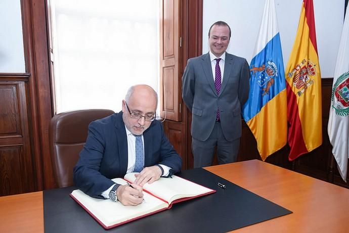 Visita oficial a Las Palmas de Gran Canaria del presidente del Cabildo, Antonio Morales