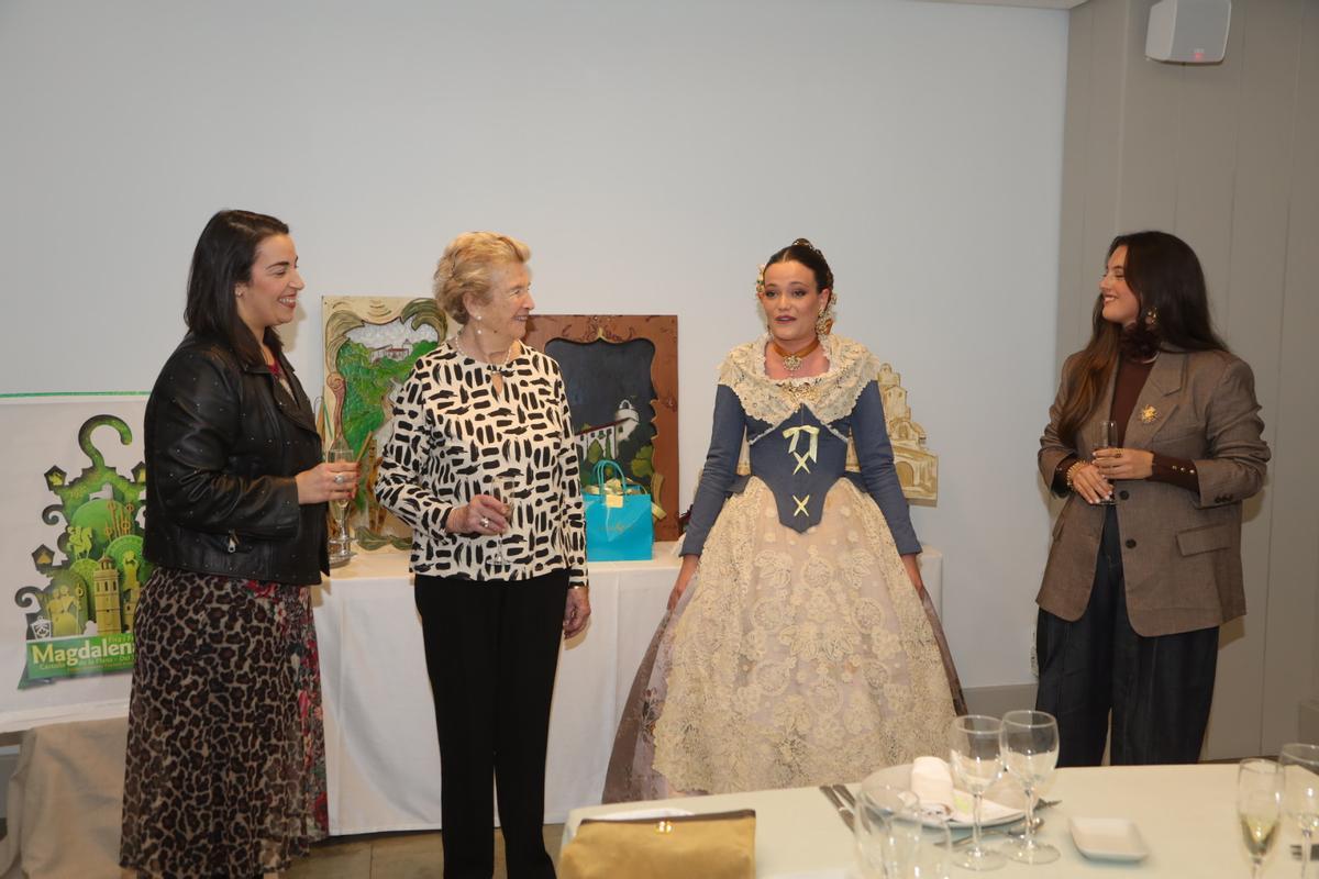 Galería: Las reinas de las fiestas de Castellón se reúnen en su tradicional merienda