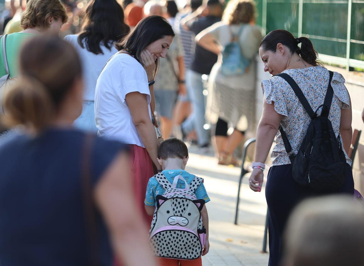 Vuelta al cole en el CEIP Constitució de Quart de Poblet.