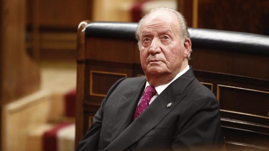 El Gobierno defiende que Juan Carlos I mantendrá &quot;vitaliciamente&quot; el título de Rey