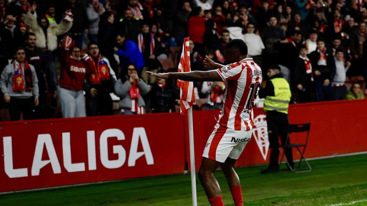 Juan Otero: Hito histórico en el Sporting de Gijón tras igualar a Quini