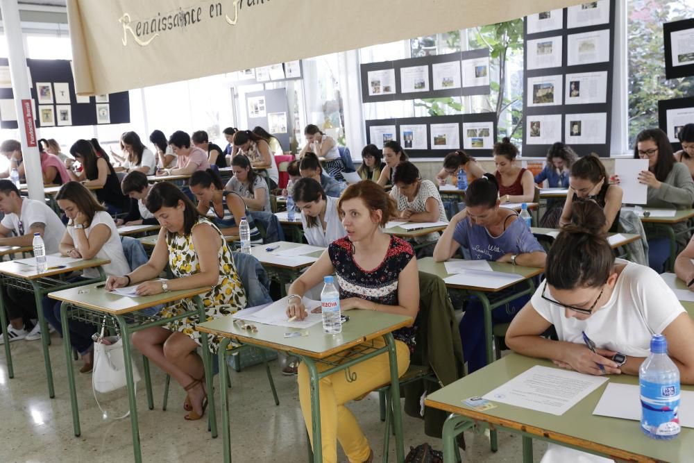 La primera fase de las oposiciones de Eduación comenzó ayer y finalizará mañana con las últimas pruebas