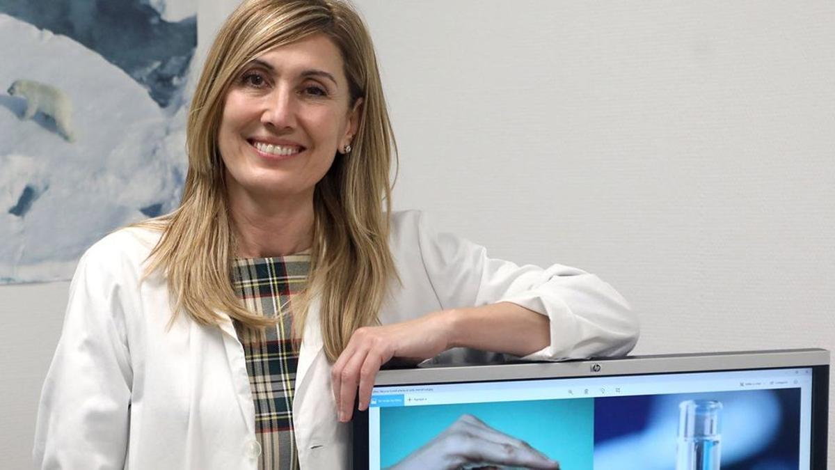 González Cea, en su consulta del Hospital Clínico de Santiago.