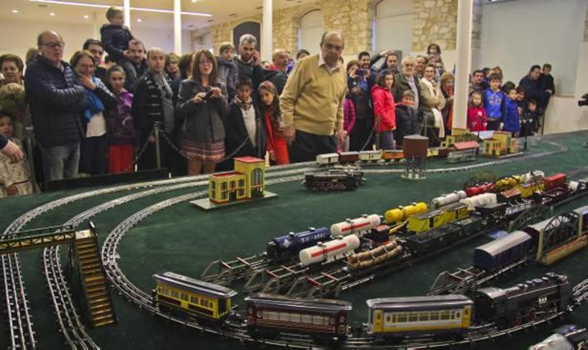 Los juguetes salen a la calle en Ibi