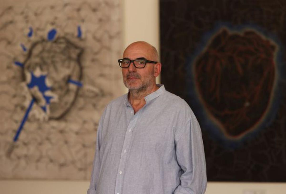 Rafael Hernández inaugura ‘El pintor ciego’ en el Club Diario de Ibiza | MARCELO SASTRE