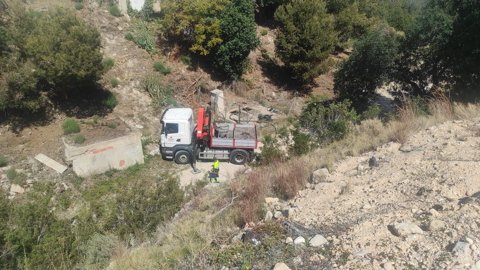 Vertidos fecales tras la rotura de una depuradora en una playa de El Campello