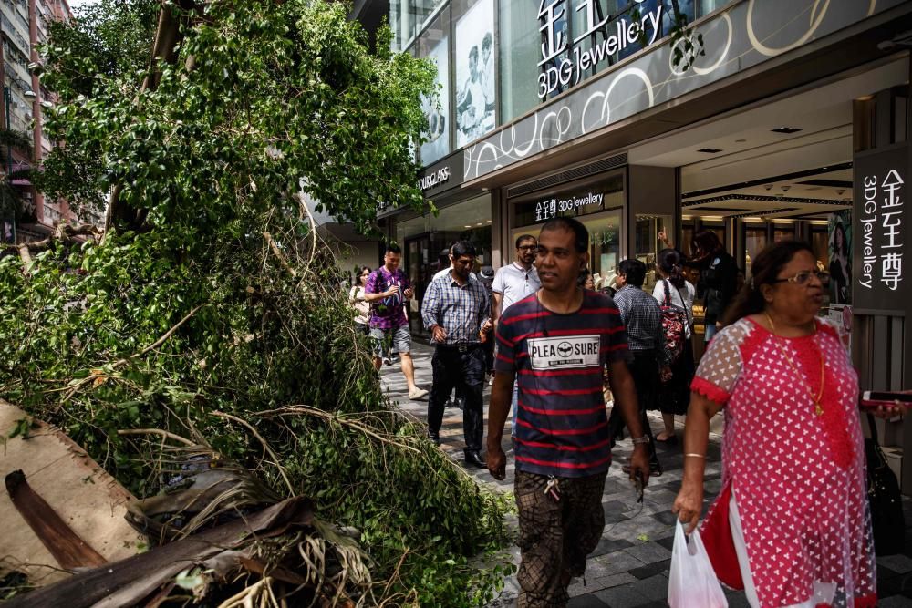 Mangkhut también siembra el caos en el sureste de China y deja más de 200 heridos