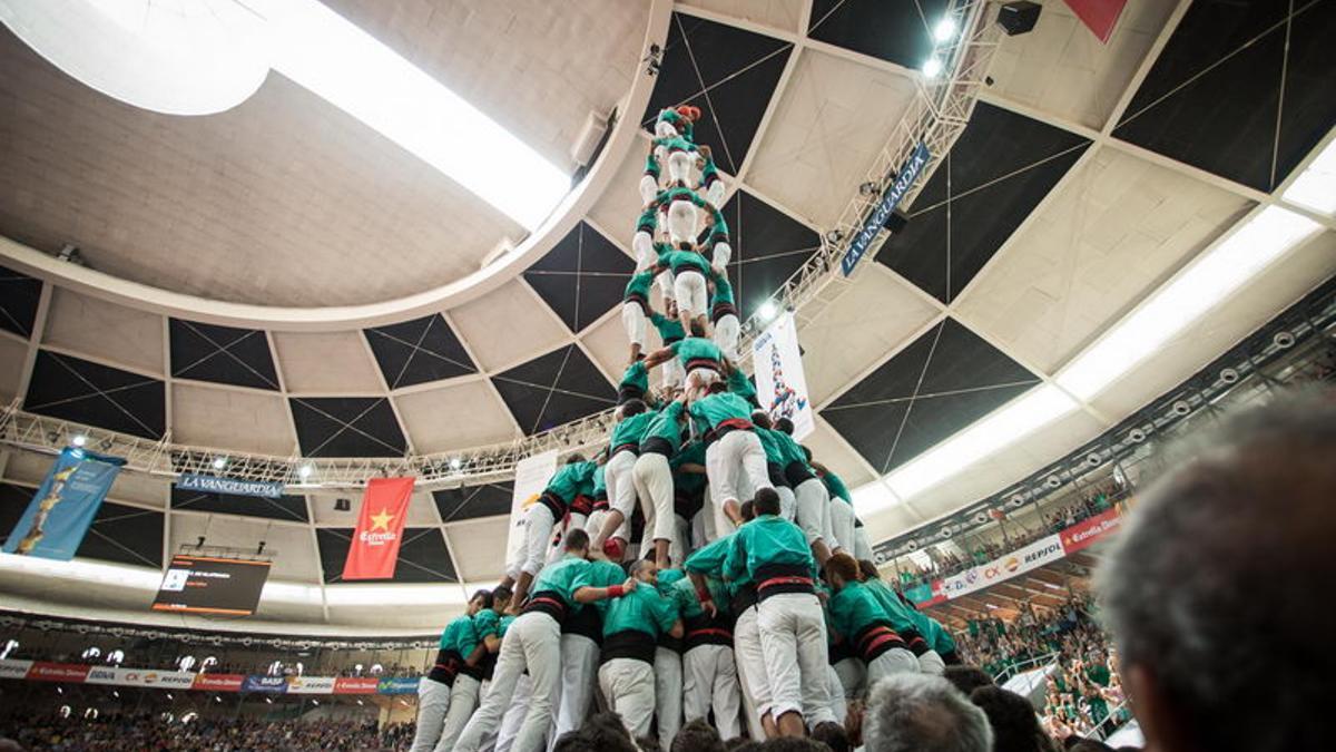 El '4 de 10 amb folre i manilles' de los Castellers de Vilafranca con el que ganaron el Concurso de 2016.