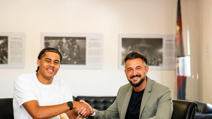Oficial: Ifeanyi Ndukwe se convierte en nuevo futbolista del Levante UD