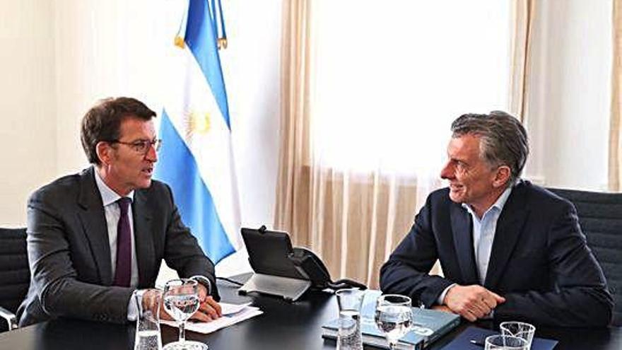 Feijóo y Mauricio Macri, ayer por la tarde en Buenos Aires.