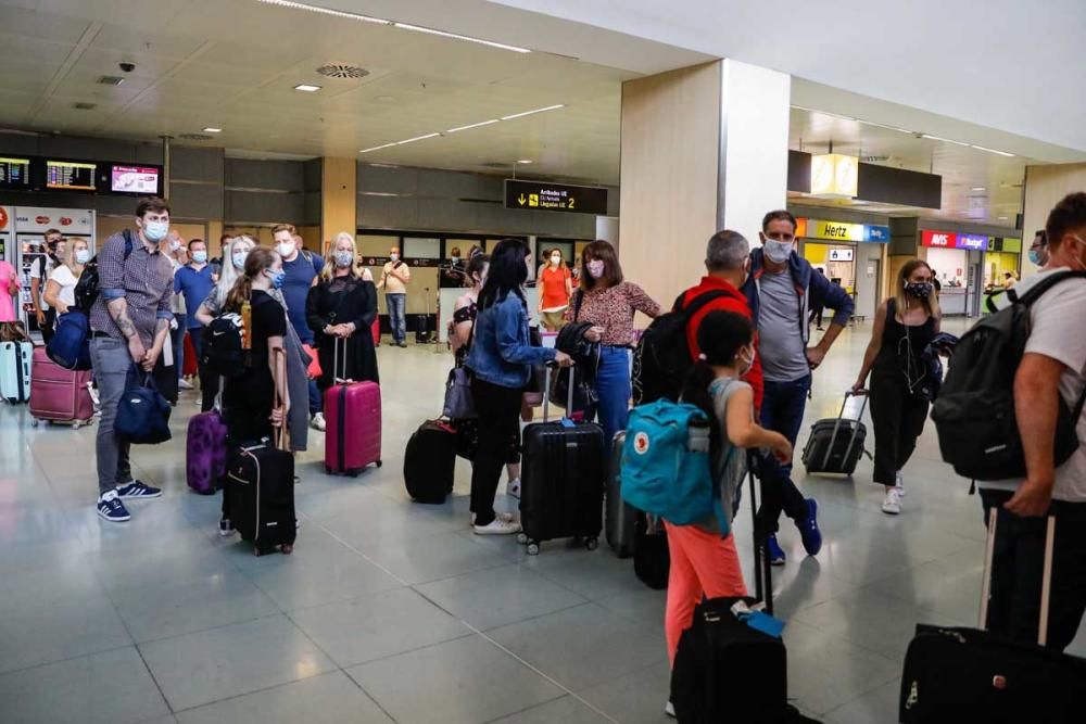 Vuelo piloto de la aerolínea EasyJet a Ibiza