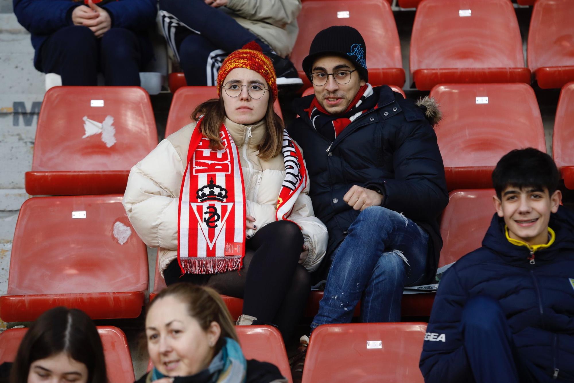 En imágenes: Así fue el Sporting-Málaga disputado en El Molinón