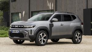 El Dacia Duster es el décimo coche más vendido en España durante octubre con 1.602 matriculaciones. Este SUV 4x4 tiene un coste inicial de 19.990 euros.