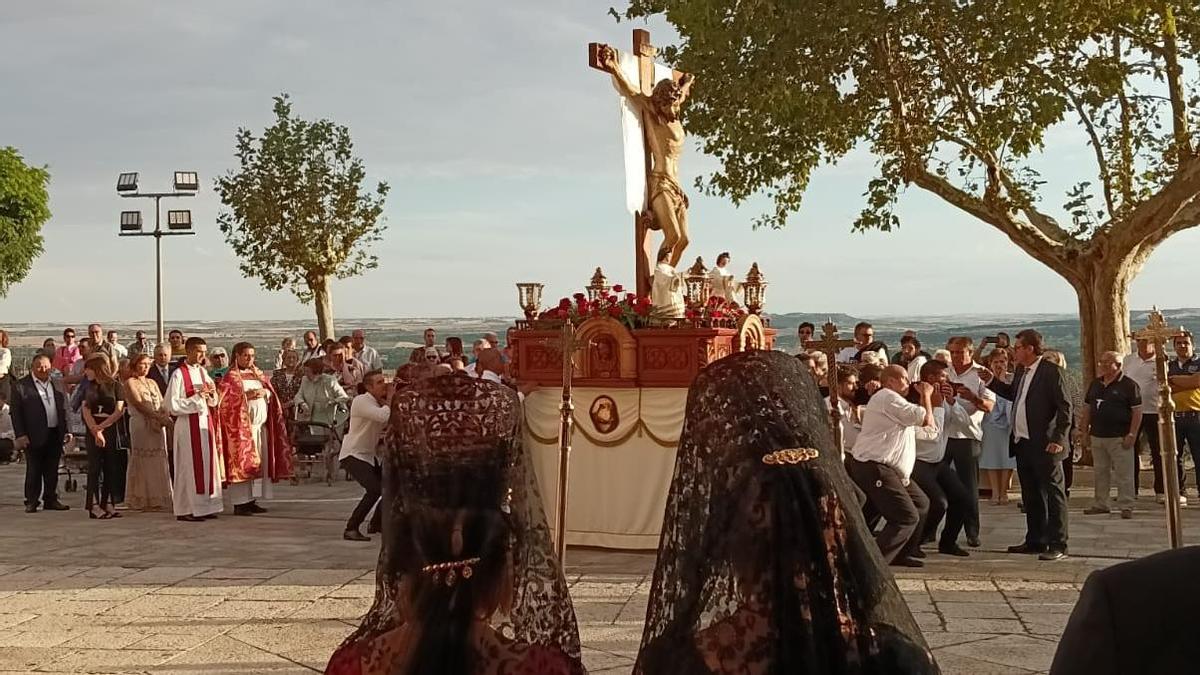 Procesión del Santísimo Cristo del Amparo de Toro.