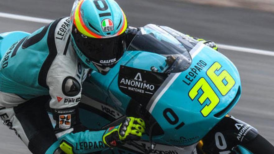 El piloto español de Moto3 Joan Mir domina en Moto3.