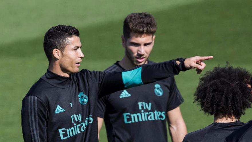 Cristiano Ronaldo, ayer, en el entrenamiento del Real Madrid.