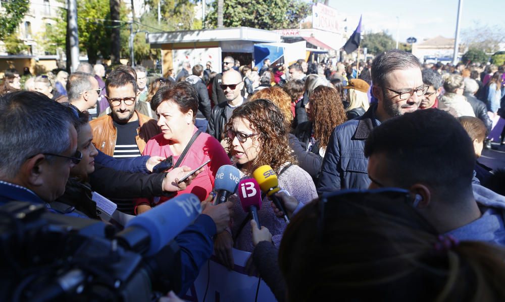 Gewalt gegen Frauen: große Demo auf Mallorca