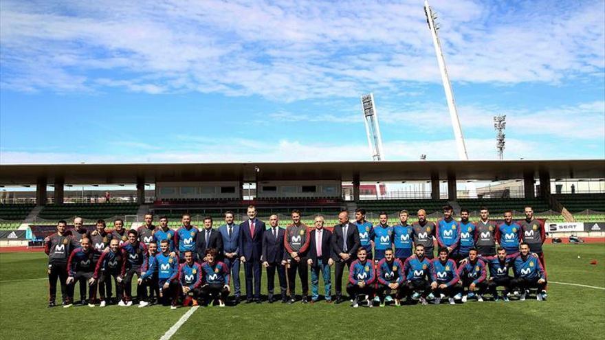 El rey despide a la selección antes de partir hacia Krasnodar