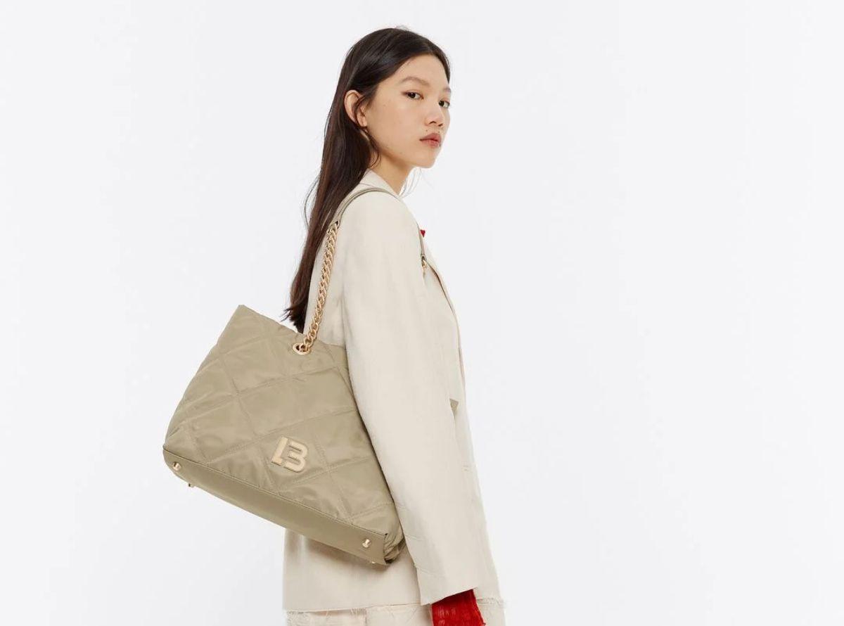 REBAJAS VERANO BIMBA Y LOLA BOLSOS 8 bolsos de las rebajas de Bimba y Lola practicos y ponibles perfectos para llevar a diario