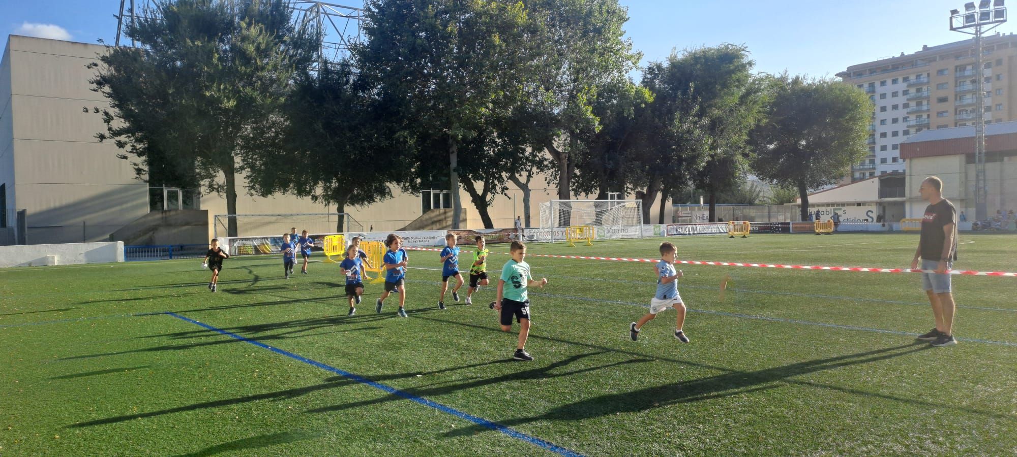 Jornada de atletismo popular en las Festes Majors de Tavernes de la Valldigna