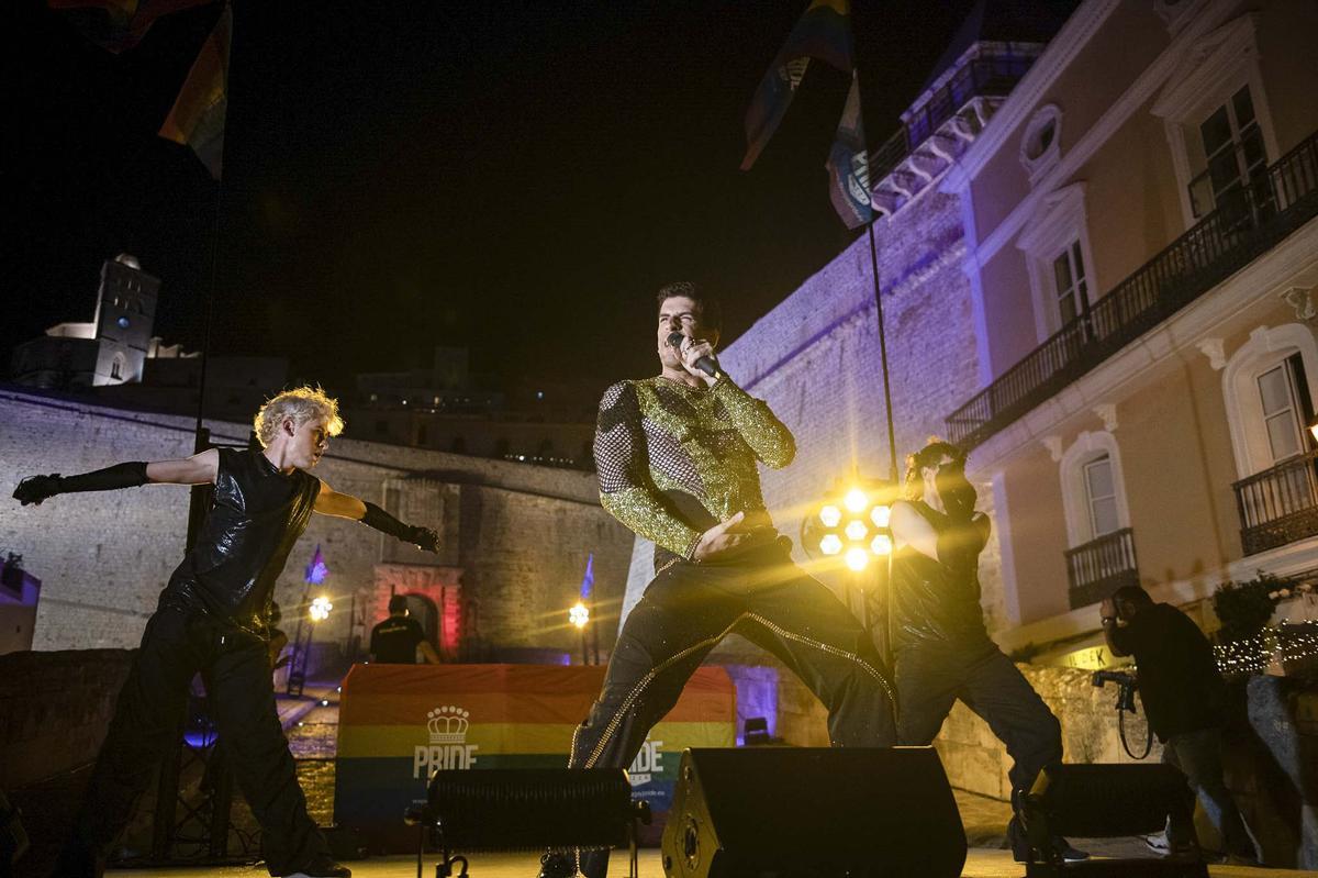Imágenes del pregón del Ibiza Pride en Dalt Vila
