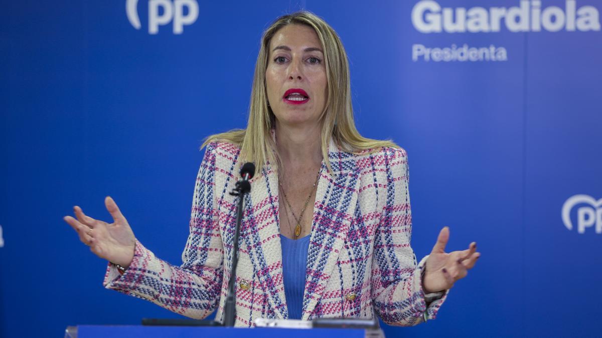 María Guardiola: “Para Vox soy roja rojísima, pero lo que quiero es una Extremadura inclusiva”