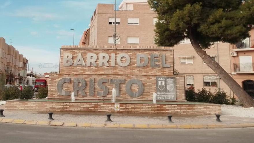 Tensión en el pleno de Barrio del Cristo por el uso de las cámaras en la agresión homófoba