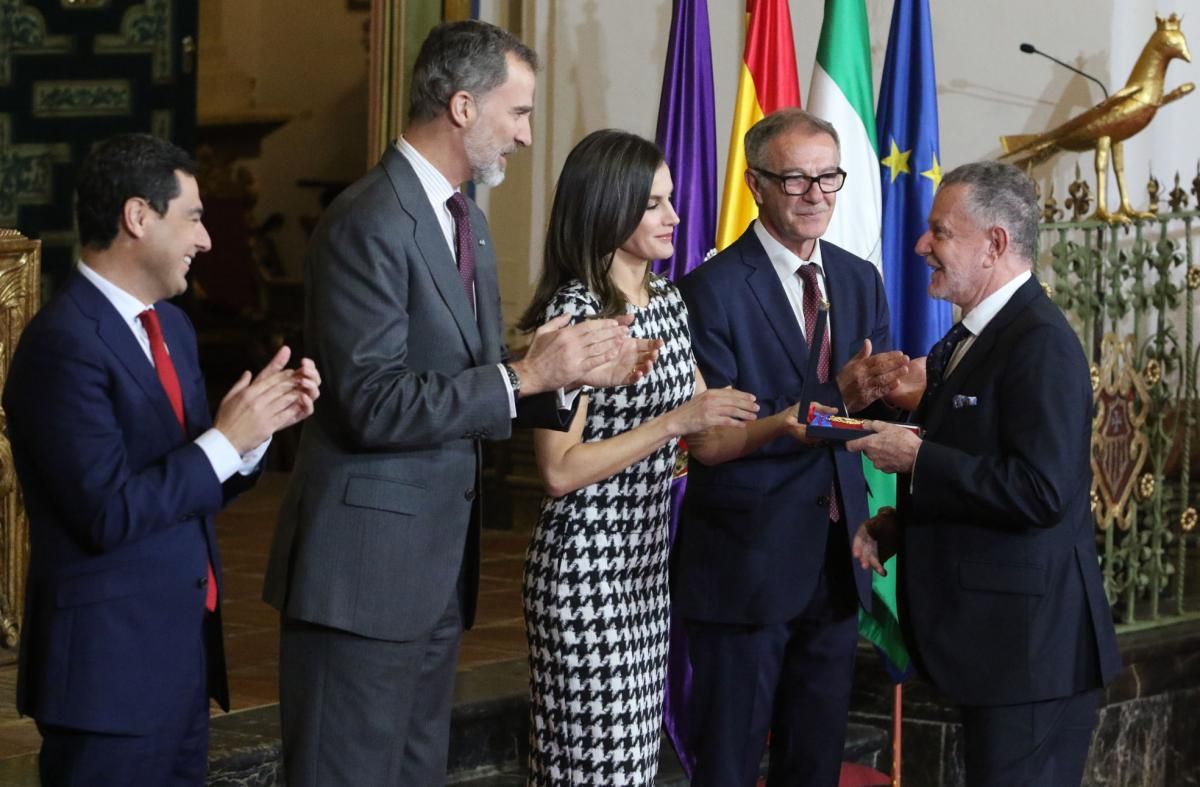 Los Reyes entregan las Medallas de las Bellas Artes en Córdoba