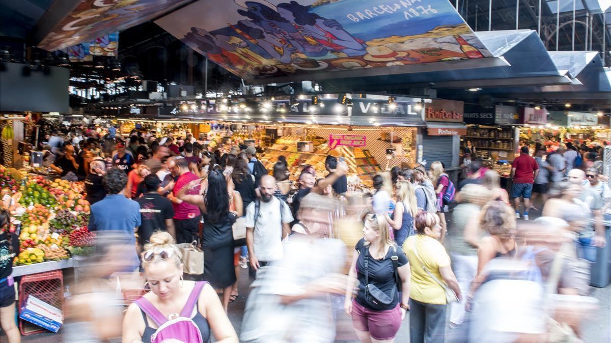 El mercado de la Boqueria en 2019, antes de la pandemia.