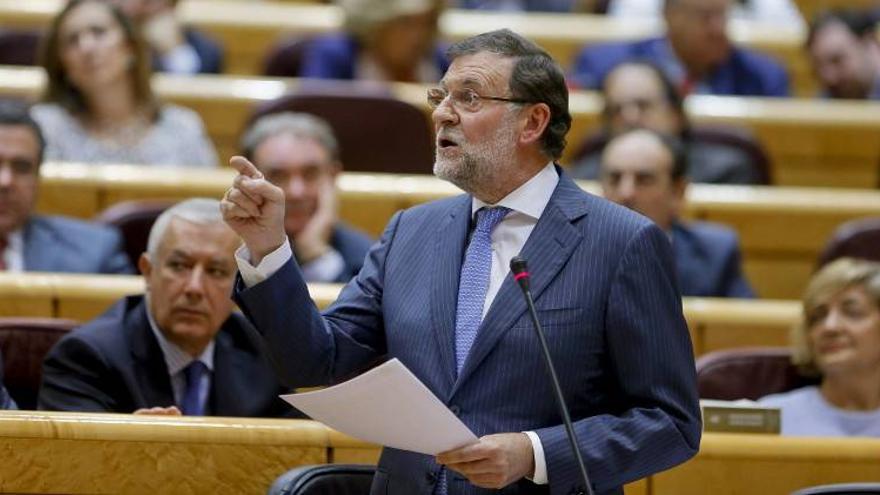 Rajoy: &quot;La obligación de un gobernante es cumplir la ley&quot;