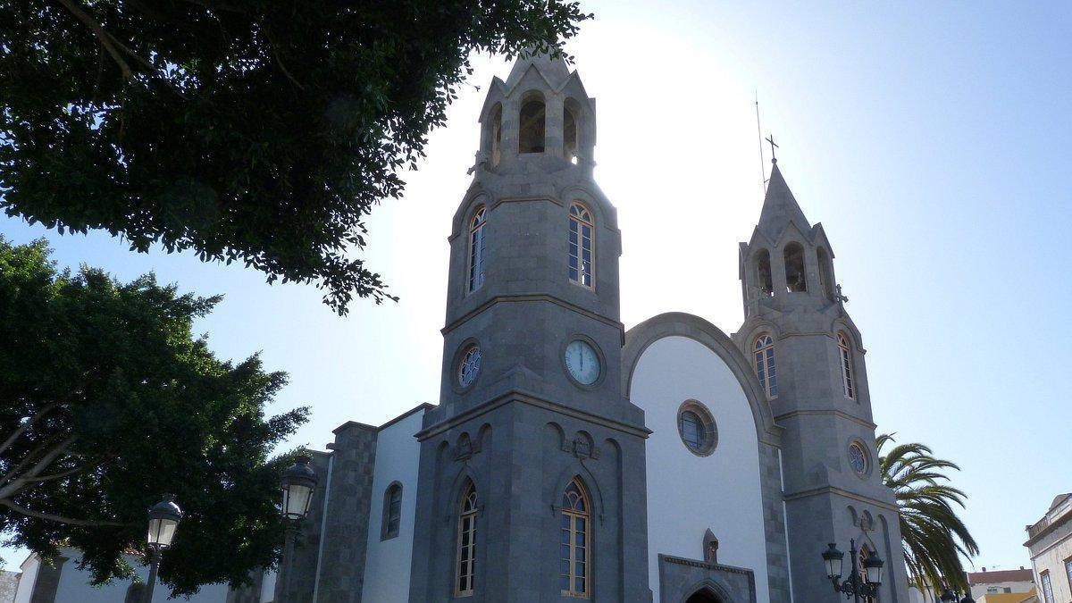 Juan Santana, el sacristán mayor de la basílica menor