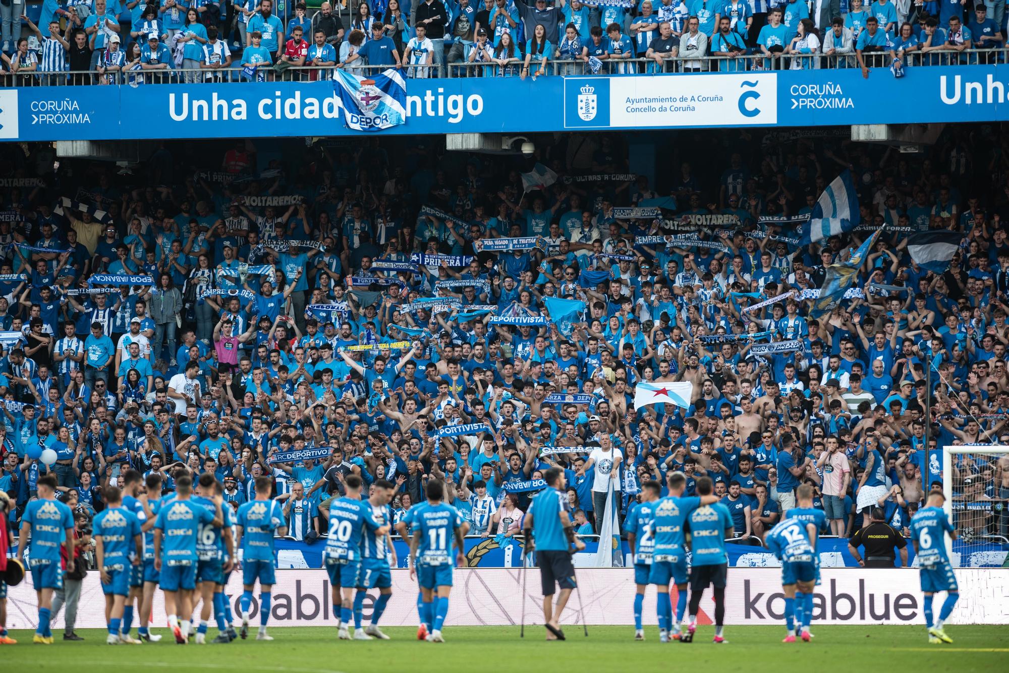 A Coruña marca en Riazor la mejor entrada en la historia de Primera RFEF con 28.828 espectadores