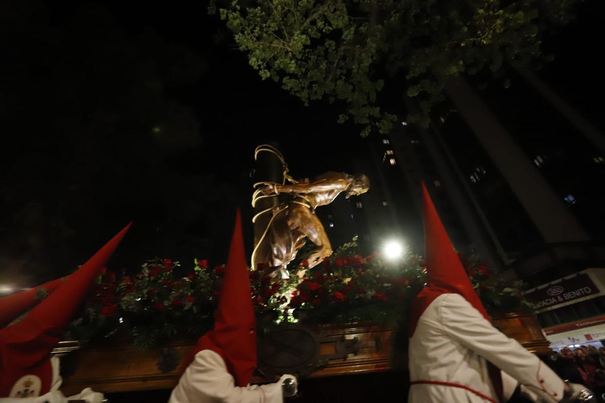 En imágenes | Procesiones del Jueves Santo en Zaragoza