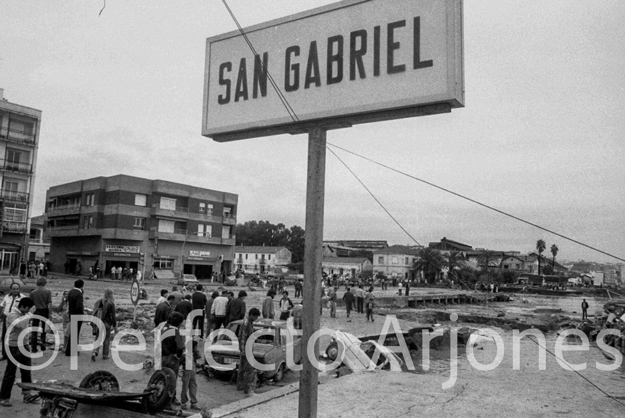 Riada de 1982: El día que Alicante se partió en dos