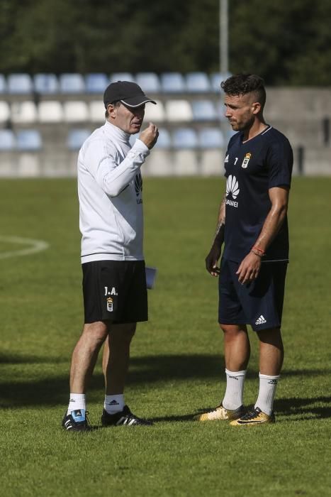 Entrenamiento del Real Oviedo.