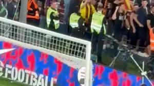 El tierno momento entre Christensen y su hijo en la celebración del título