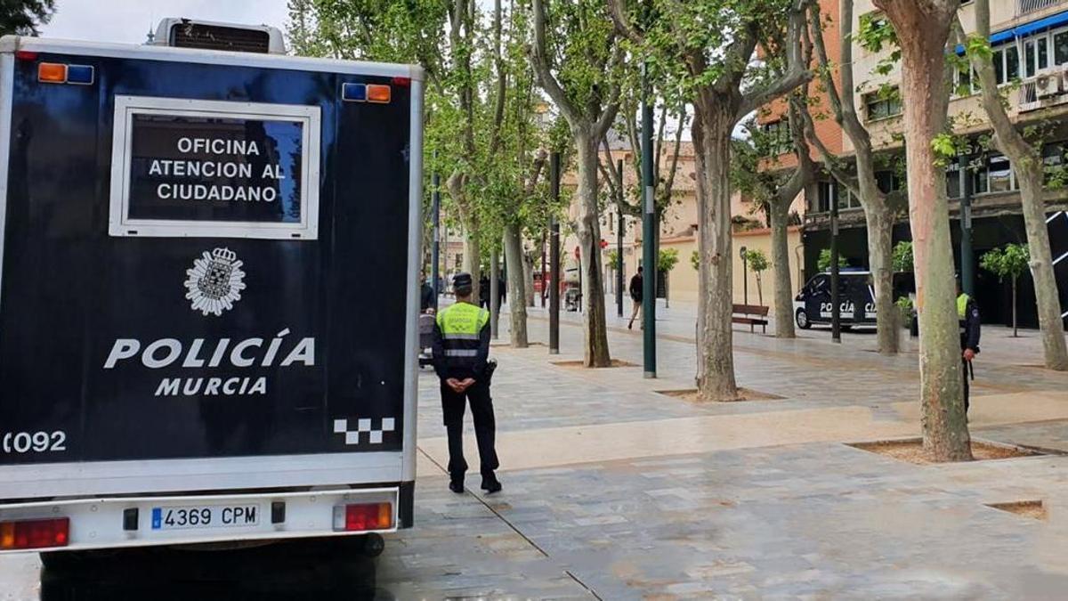 Uno de los furgones que opera como oficina de atención al ciudadano que ya opera en el muncipio.
