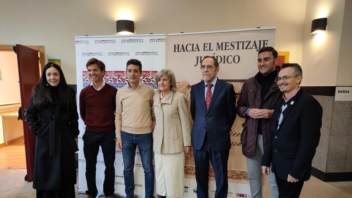 Un acto de Extremestiza