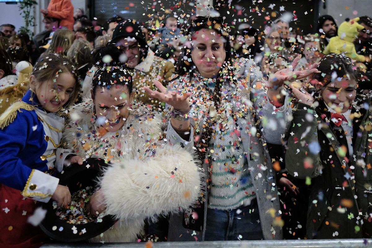 La batalla de las flores en el Carnaval de Málaga 2026