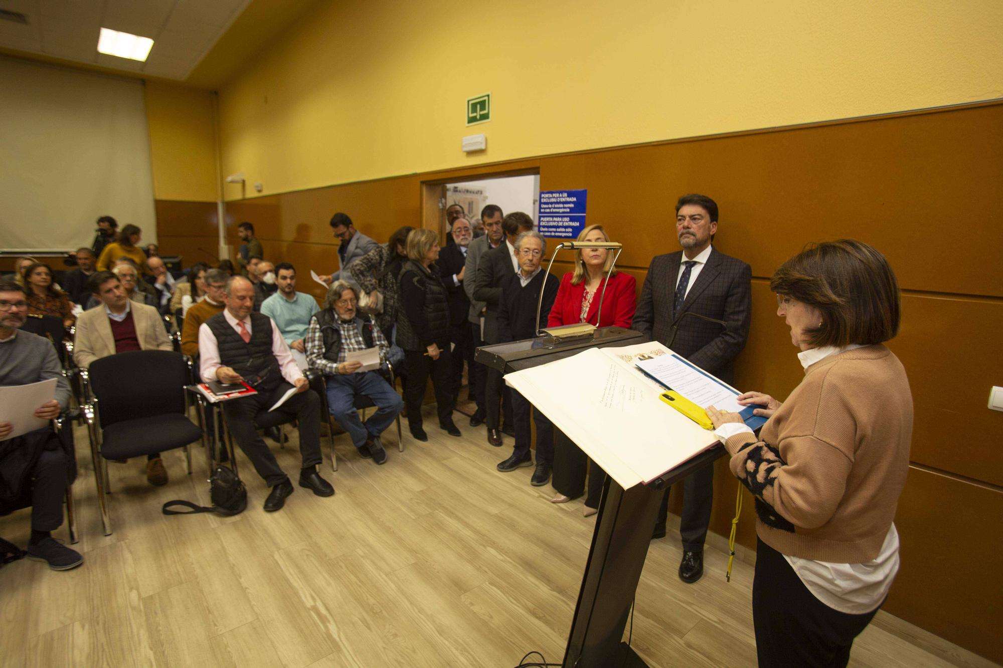 20 años de lectura de la Constitución en la sede de la UA