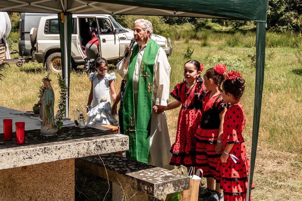 Sevillanas y lunes en Tábara: así celebra su particular feria rociera